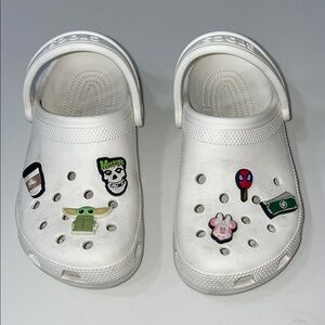 White Crocs Clogs with various charms | W 7 M 5